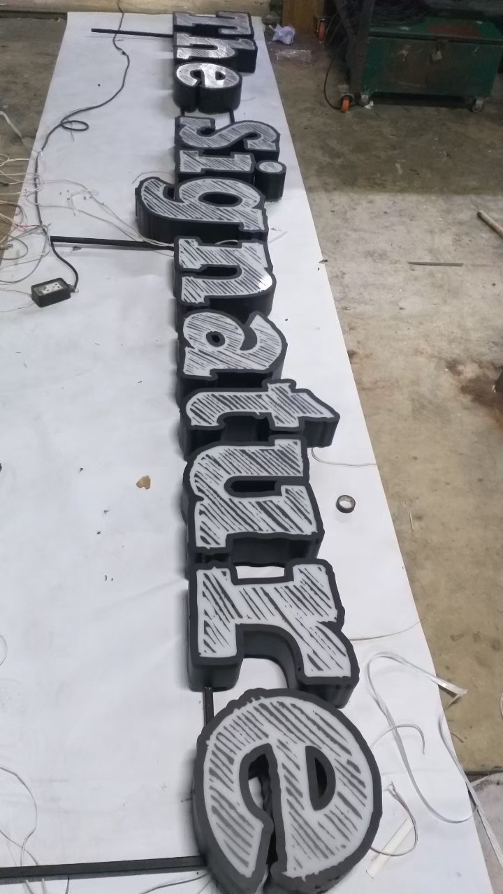 งานป้ายกล่องไฟ