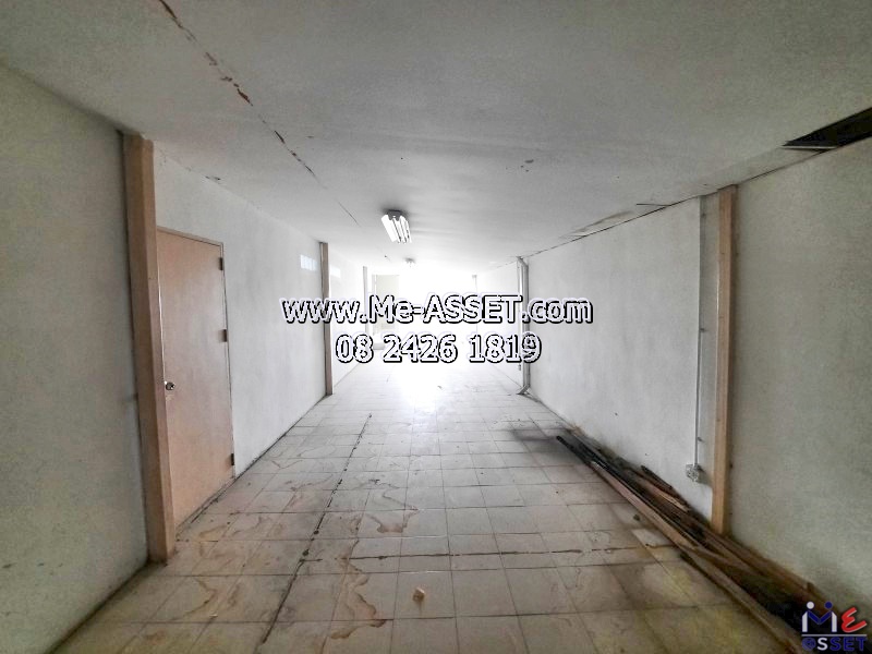 ขายอาคารพาณิชย์ ย่าน ประชาอุทิศ54 ซอยมิตรไมตรี พระจอมเกล้าธนบุรี บางมด ทุ่งครุ : 3.5 ชั้น 101 ตร.วา