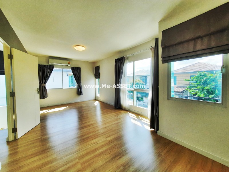 ขายบ้านเดี่ยว ย่าน ศาลายา วัดพระเงิน ศรีประวัติ : อินนิซิโอ 2 ปิ่นเกล้า-วงแหวน / 2 ชั้น 50 ตารางวา