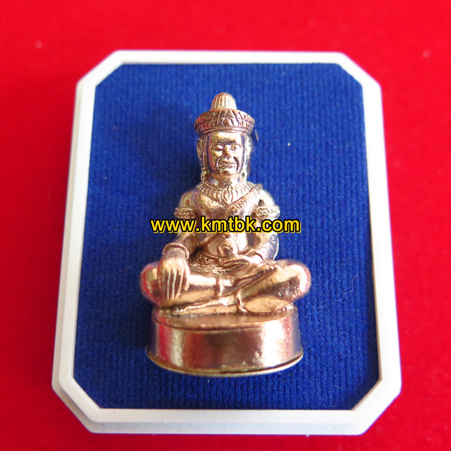 พระกริ่ง พระเจ้าชัยวรมัน หลวงปู่ข้าวแห้ง วัดตาปันศรัทธาธรรม จ.สุรินทร์ พิมพ์พิเศษ เนื้อนวโลหะ ก้นเงิน ขนาดพกพา รุ่น บูชาครูเศรษฐีรับทรัพย์