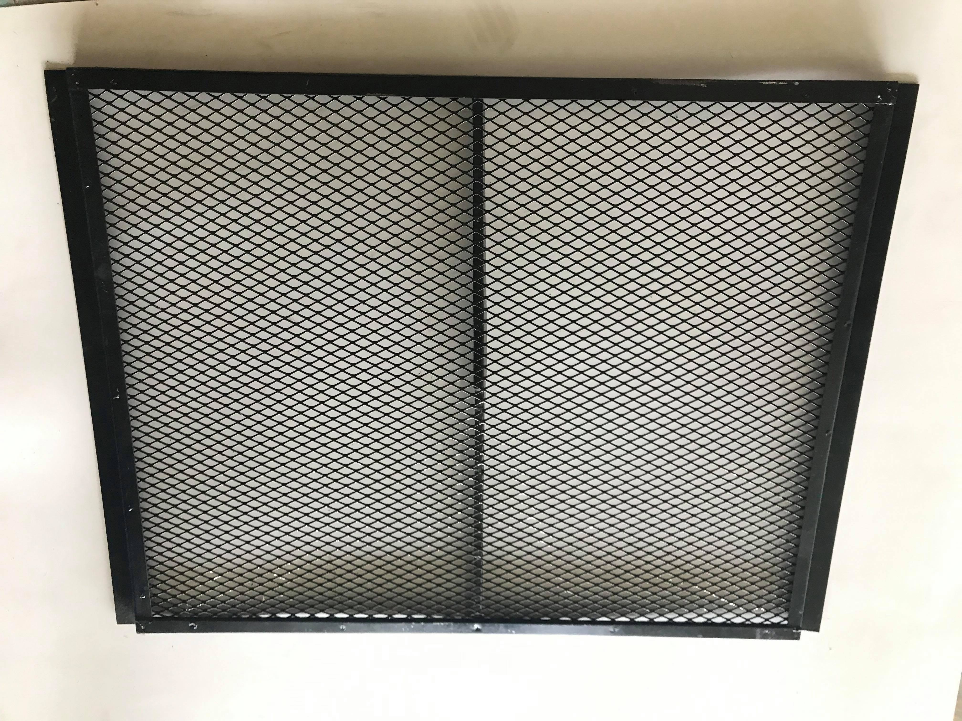 แผงแอร์ ขนาด 18x25 นิ้ว ท่อน้ำยา 3 แถว CD0044 มาพร้อมโครงพัดลม 10 นิ้ว 2 ช่อง ตะแกรงกันหิน 1 แผ่น เนื้อแผงอะลูมิเนียม ระบายความร้อนได้ดีเยี่ยม ใส่กับรถตู้หัวจรวด หรือรถตู้ทั่วไป หรืองานดัดแปลง อะไหล่ แอร์ รถยนต์ Car air conditioner spare parts