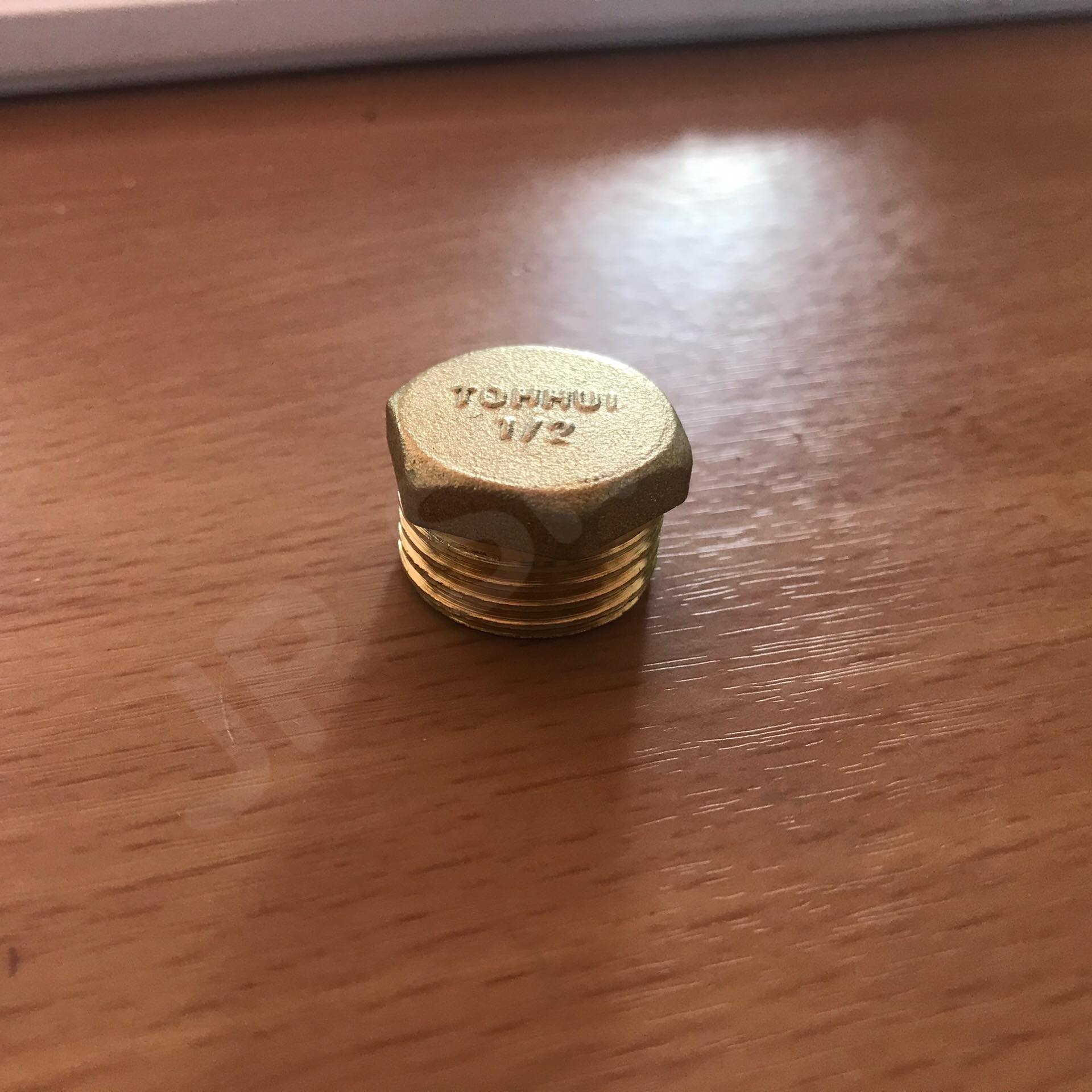 ฝาปิดทองเหลือง ขนาด 4 หุน เกลียวนอก ฝาปิด ทองเหลือง 4 หุน #0854