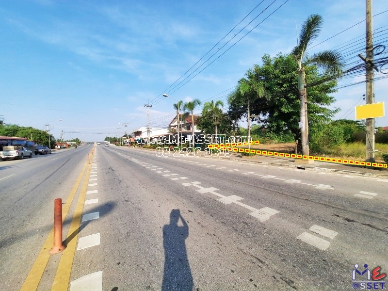 ขายที่ดินถมแล้ว ติดถนนใหญ่ ย่าน บางระกำ พิษณุโลก : ใกล้โรงพยาบาลบางระกำ : 1-1-35 ไร่