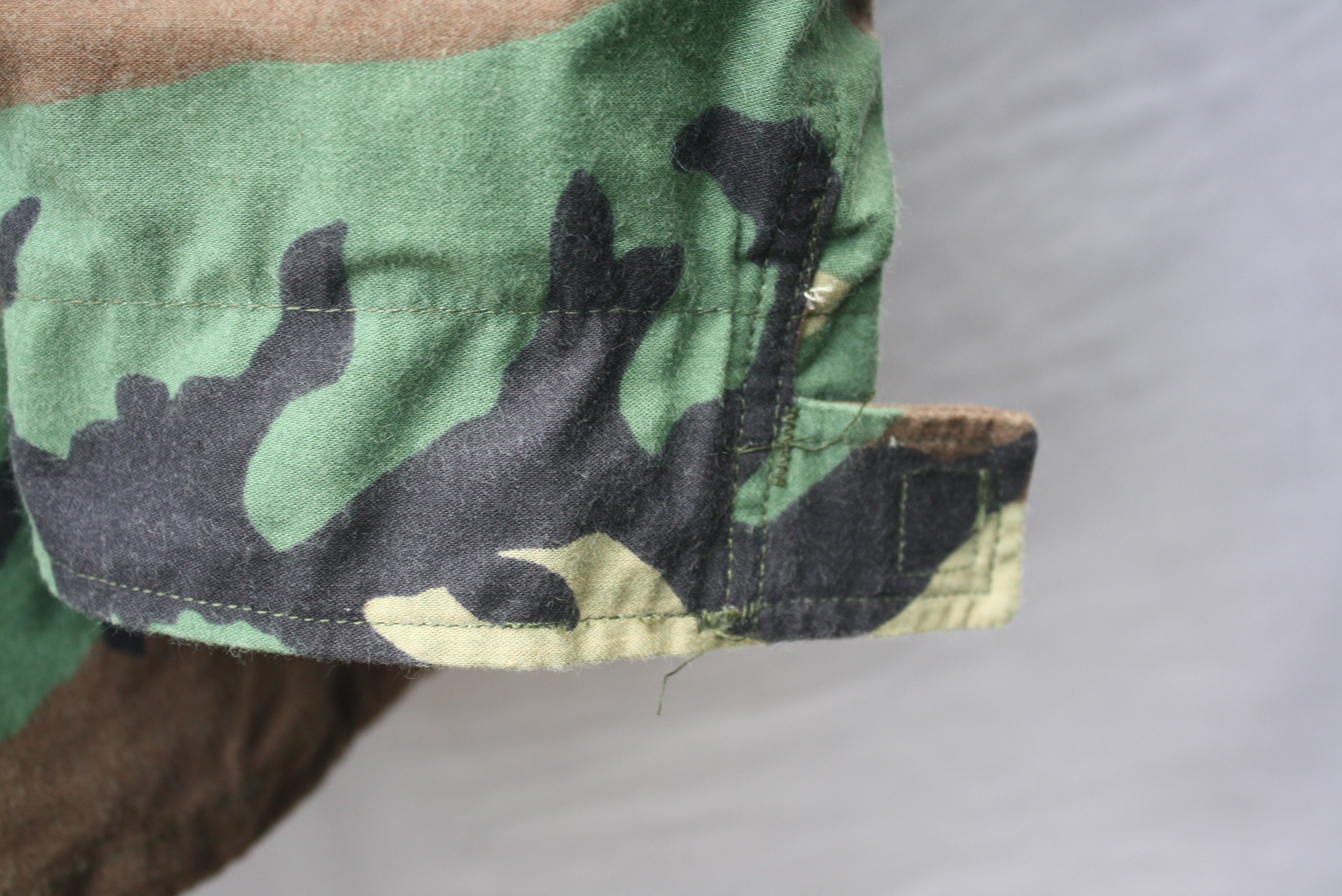 เสื้อทหาร M65 ลายพราง woodland Medium Long