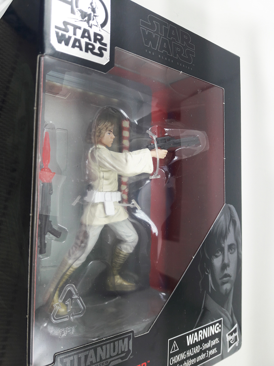 3.75 Luke Skywalker 03 - Star Wars The Black (Titanium) Series