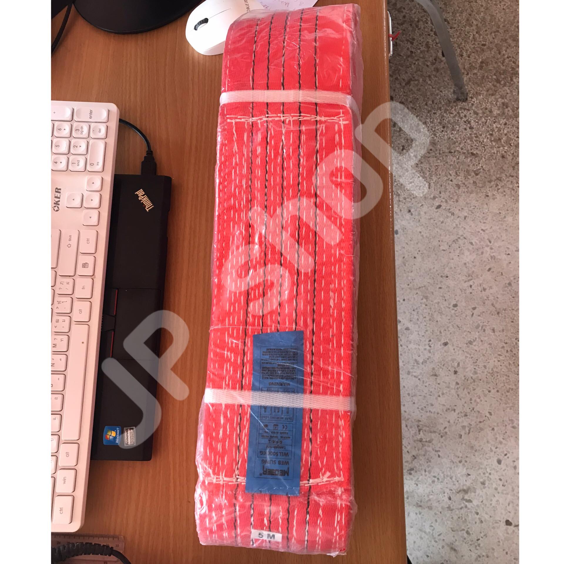 สายพานยกของขนาด 5 เมตร สีแดง หนา ทนทาน แข็งแรง สายสลิง ยกรถเครน สายยกของ อุปกรณ์ยกของหนักสลิงแบนแขวน สายลาก กว้าง 5 นิ้ว ยาว 5 เมตร ยกได้ 5 ตัน #09500