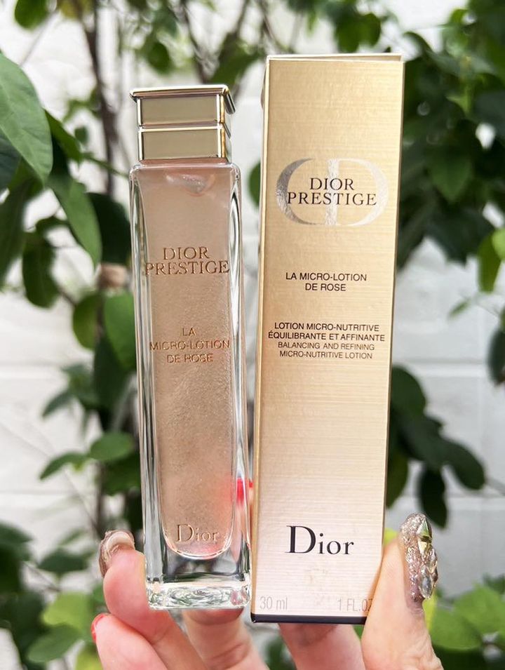 โลชั่นขวดแก้ว Dior Prestige La Micro-Lotion De Rose 30ml.