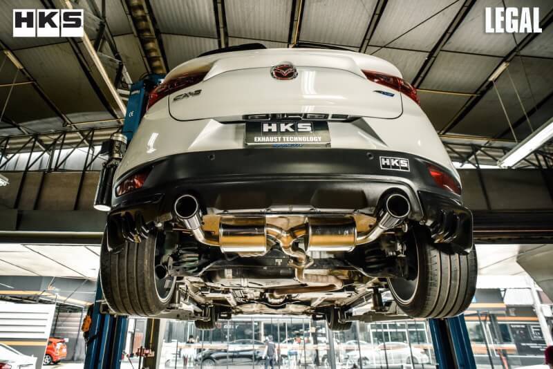 ท่อ HKS Legal Carbon สำหรับ CX-3