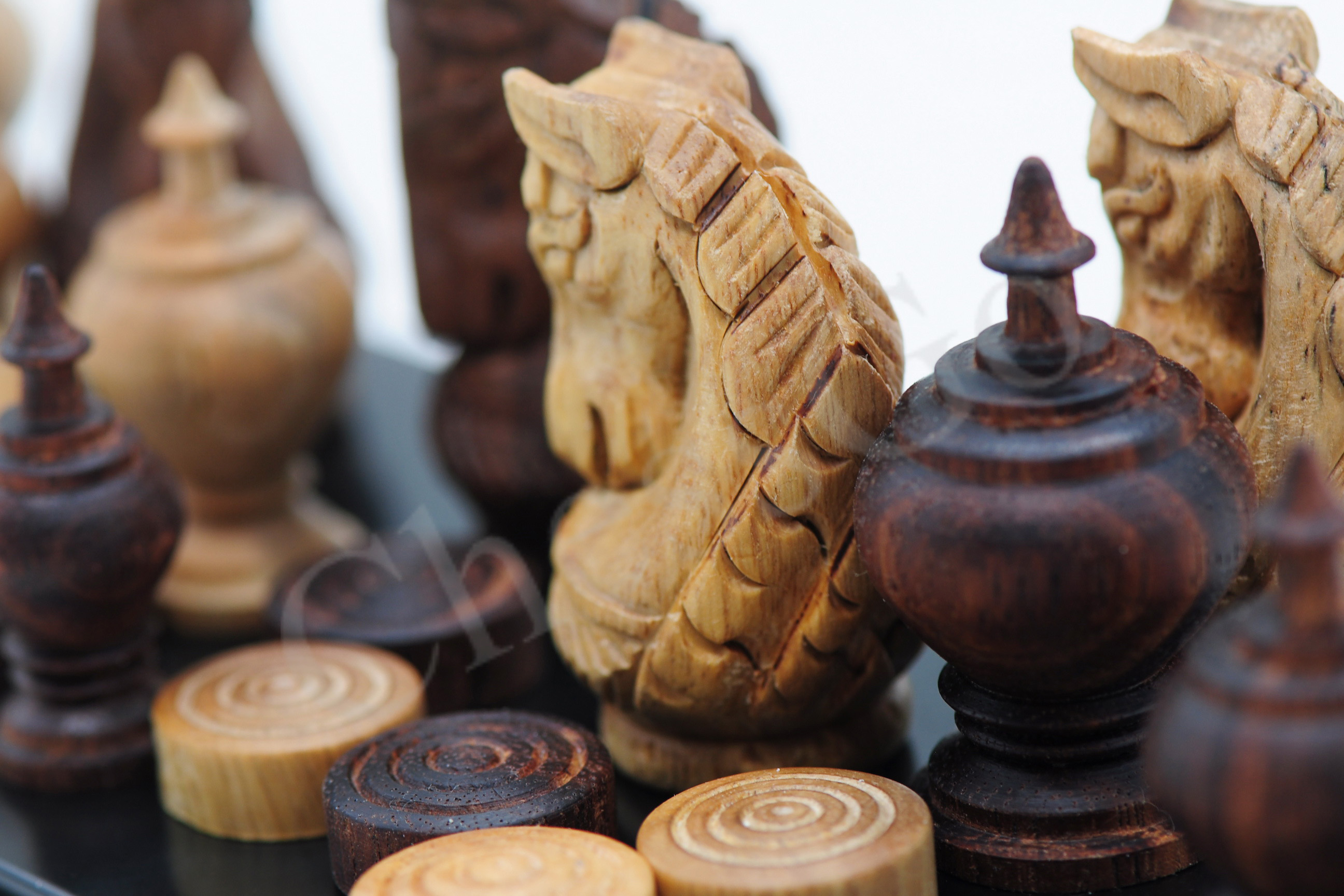 หมากรุกไทยไม้เนื้อแข็งรุ่นมาตรฐาน แบบ3