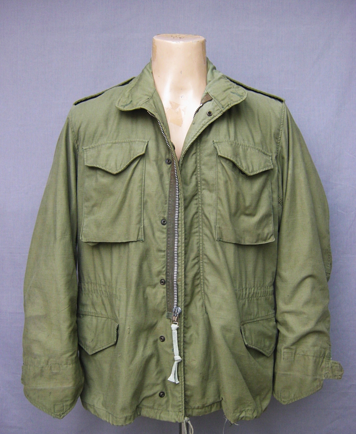 ขายแล้ว เสื้อทหาร M65 Class1 Pattern3 .......Medium Regular