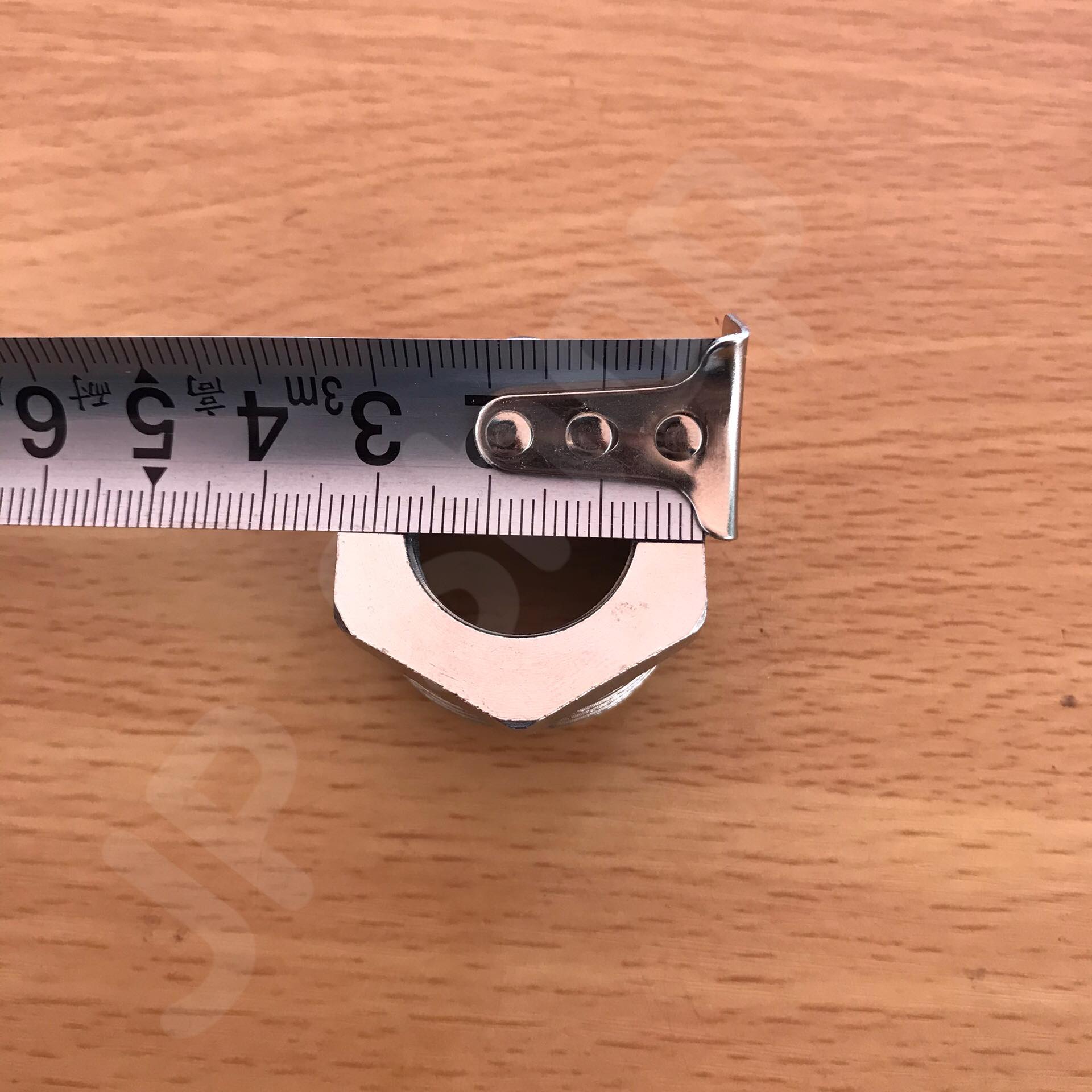 ข้อลดเหลี่ยม 1 นิ้ว ลด 4 หุน สแตนเลส 304 #0918