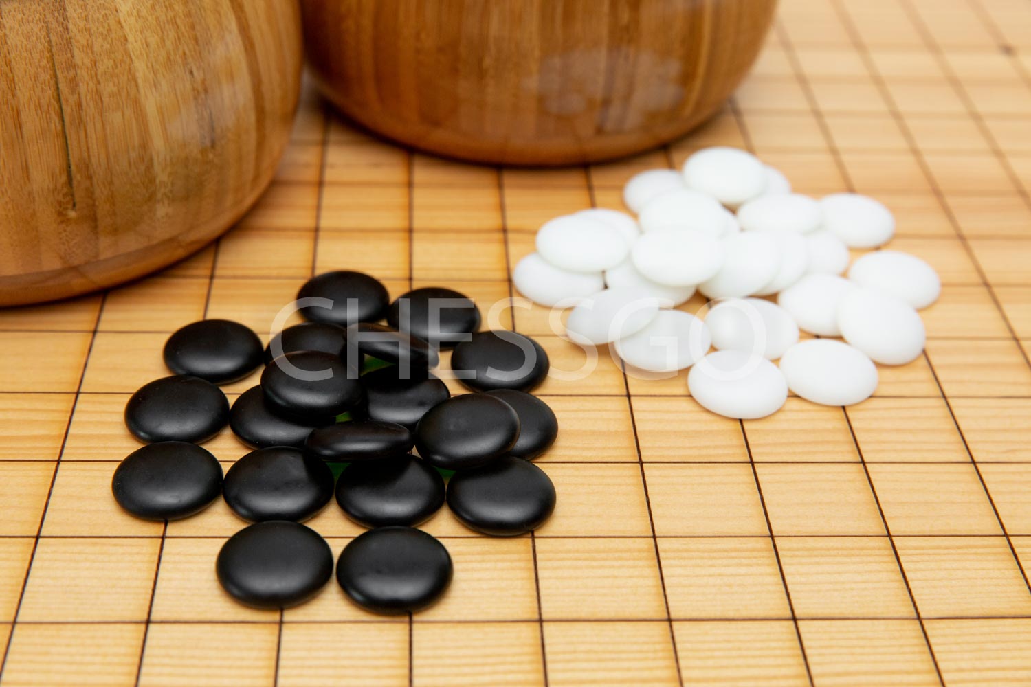 ชุดหมากล้อมไม้Torreya19เส้น(กระดาน3cm/เม็ดหินyunzi/โถไม้ไผ่)