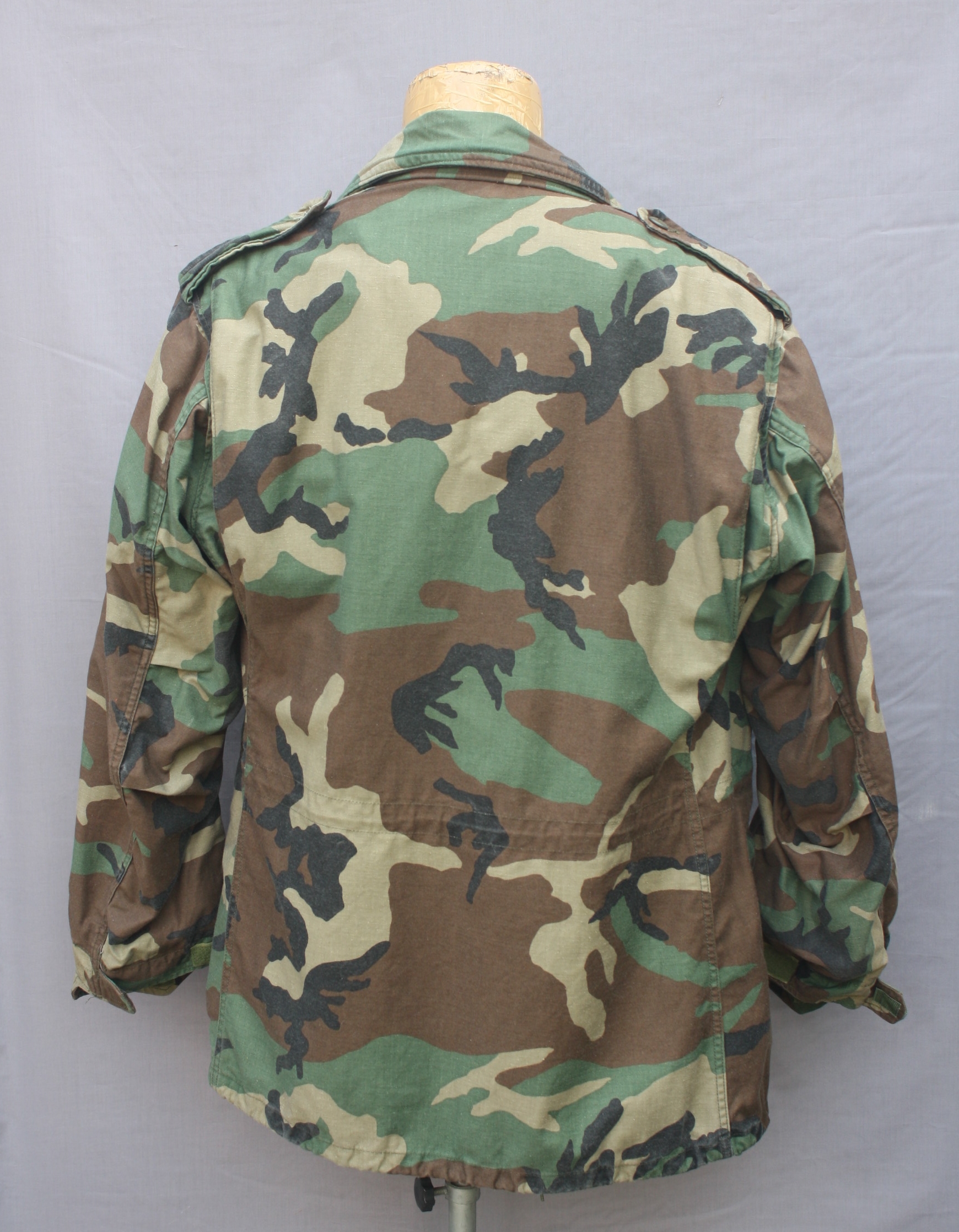 เสื้อทหาร M65 ลายพราง woodland Large Long