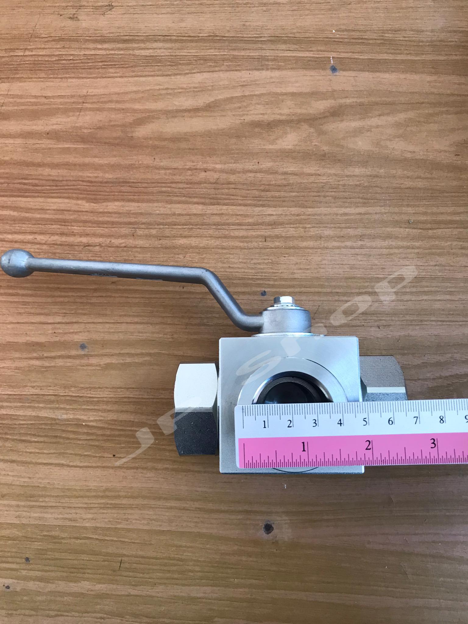 บอลวาล์ว3ทาง แรงดันสูงสำหรับไฮดรอลิก ขนาด1นิ้ว #13524