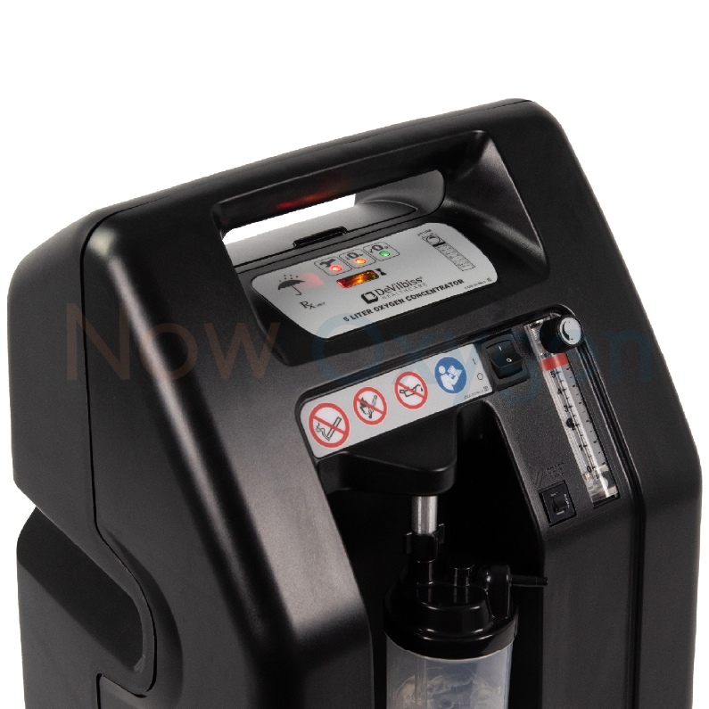 ตู้พักฟื้นสัตว์ขนาด 45*45 ซม. จับคู่กับเครื่องผลิตออกซิเจนขนาด 5 ลิตร Devilbiss 525KS