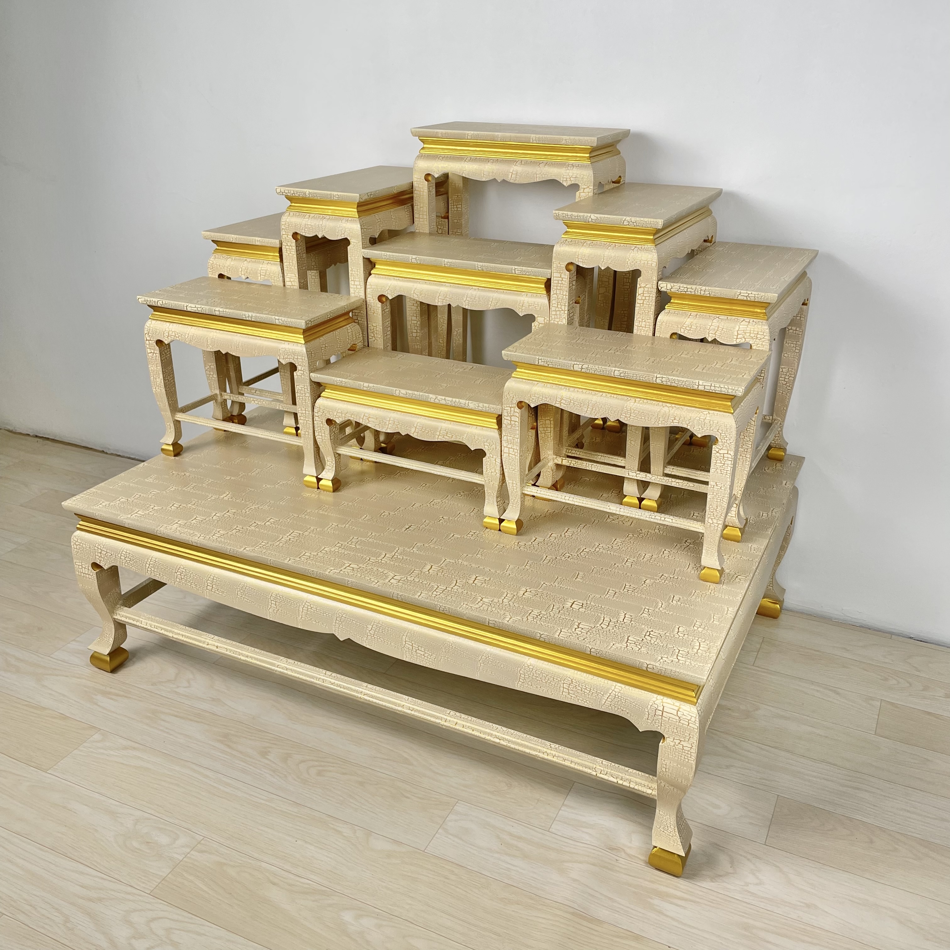 โต๊ะหมู่ 9 หน้า 8 ลายน้ำทอง