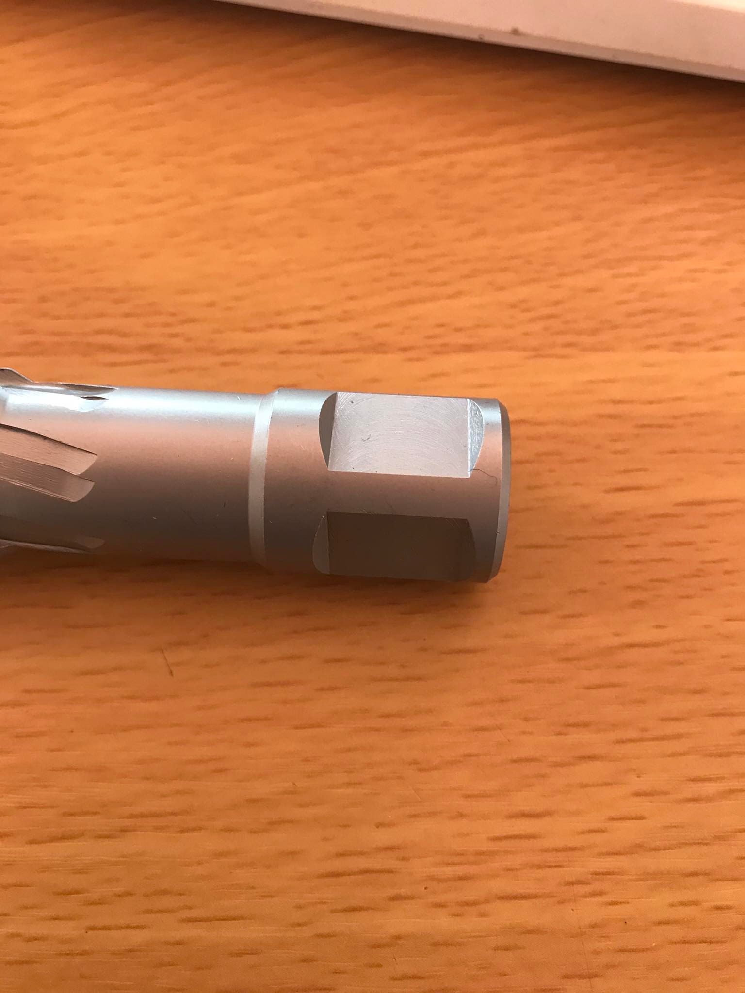 ดอกสว่านเจ็ทบอส แบบโฮลซอว์คาร์ไบสำหรับเจาะเหล็กหนา ด้วยสว่านแม่เหล็กไฟฟ้า ขนาด21*35 มม. #2135