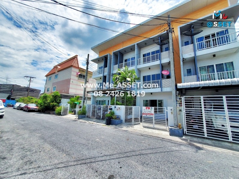 ขายทาวน์โฮม ย่าน วังหิน นวมินทร์ รามอินทรา : ถ.ลาดปลาเค้า 72 แยก 2 : 3 ชั้น 19.7 ตารางวา