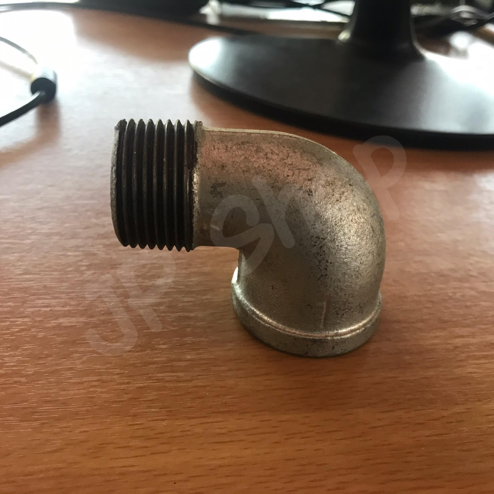 ข้องอประปา 90 องศา 1 นิ้วลด 1 ข้าง ผู้-เมีย #01220