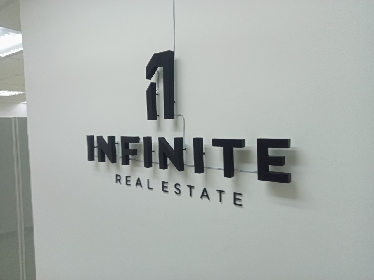 ป้ายไฟออกหลัง