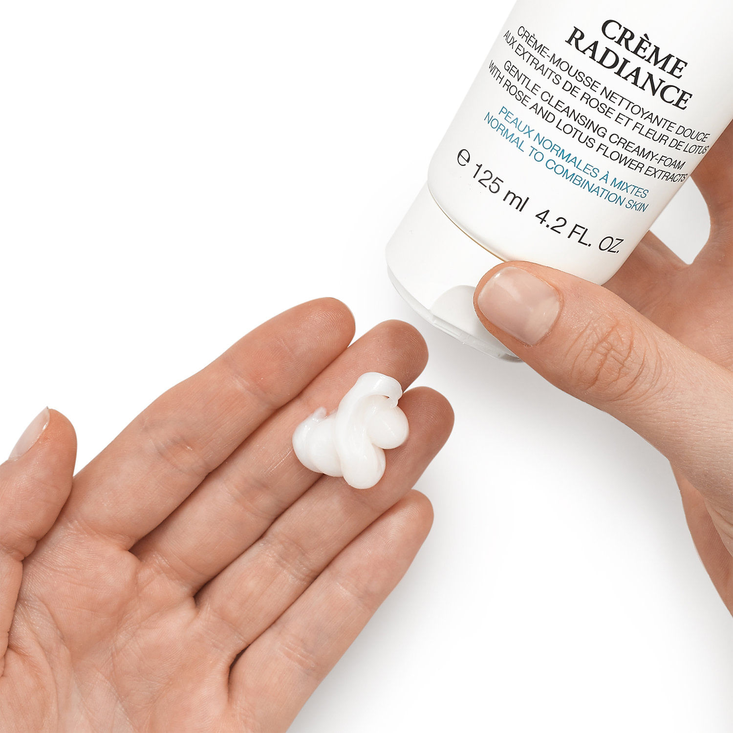 Lancome Creme Radiance Cleanser 50ml. (gentle cleasing cremy-foam) โฟมล้างหน้าสูตรอ่อนโยน (1หลอด)