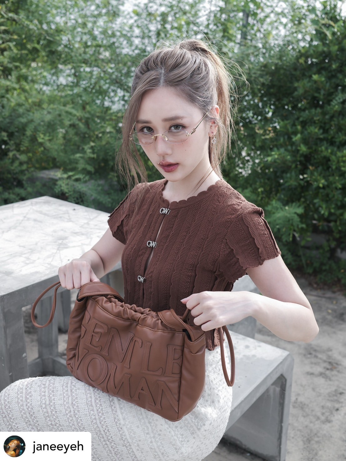 แว่นกันแดด MiuMiu Logo MU A54S