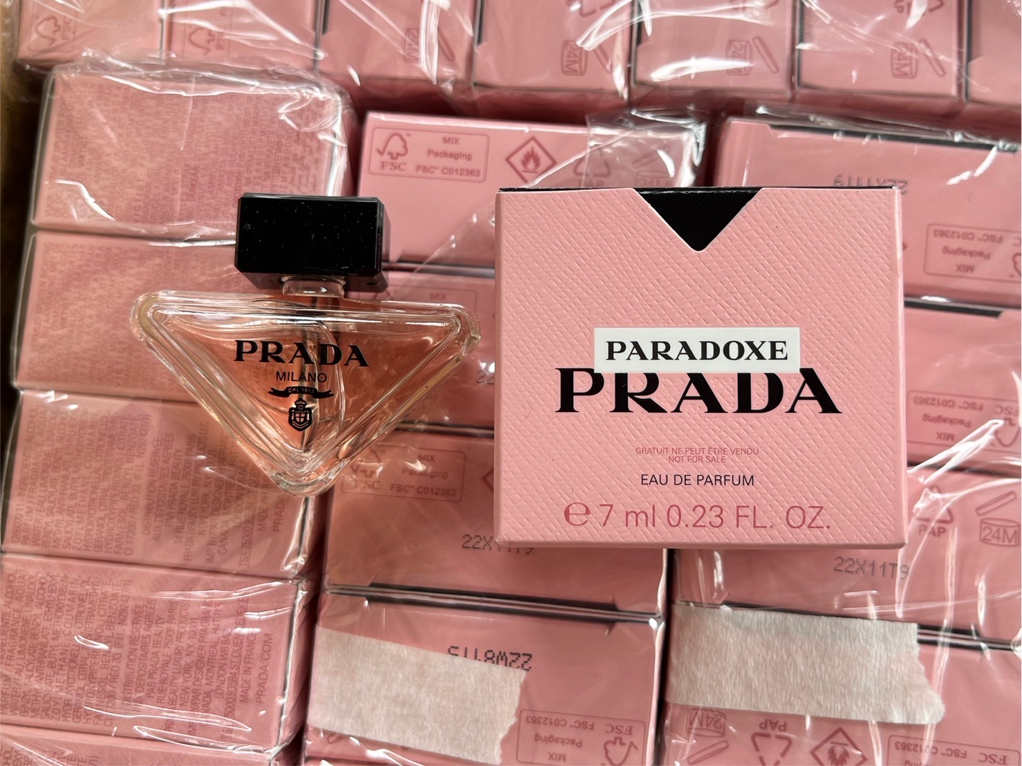 Prada Paradoxe EDP 7ml. น้ำหอมขนาดทดลอง ของแท้