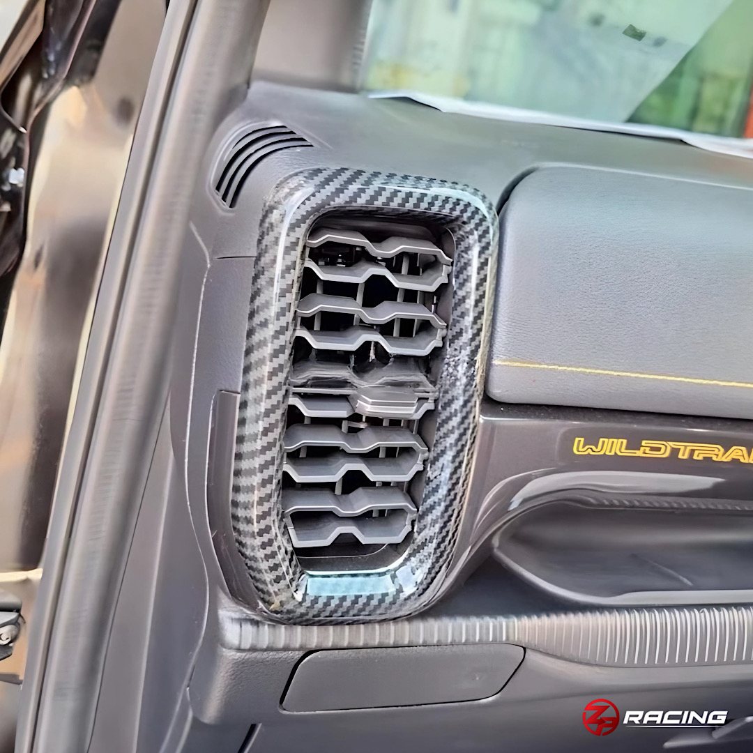 กรอบจอวิทยุและช่องแอรฟอร์ด Ford Next gen Everest ลายคาร์บอน