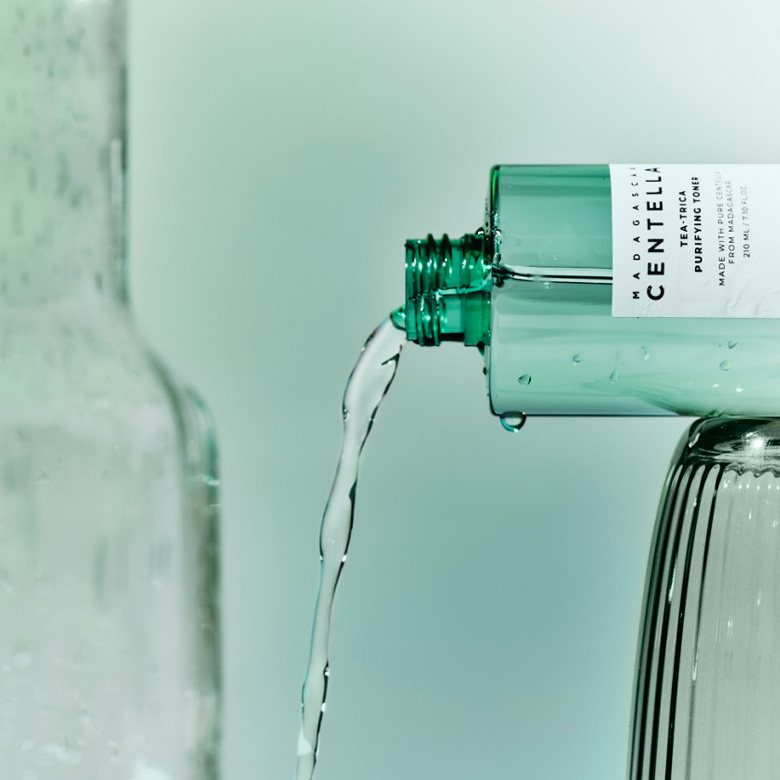 Skin1004 Madagascar Centella Tea-Trica Relief Toner 210 ml. โทนเนอร์ที่ต้องมีสำหรับผิวมันหรือผิวเป็นสิวง่าย