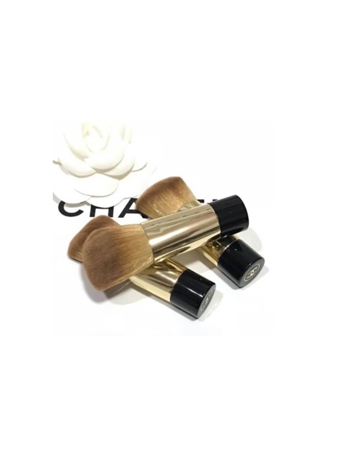 Chanel Mini Foundation Brush 8cm. แปรงลงรองพื้นขนาดพกพา (1อัน)