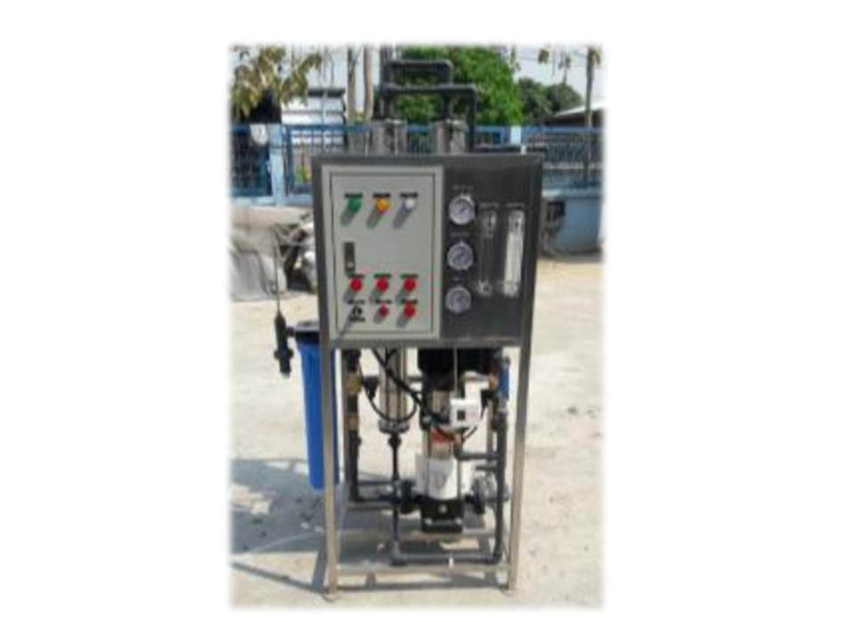 เครื่องกรอง RO 12,000 ลิตรต่อวัน (ไม่รวมชุด Soft)