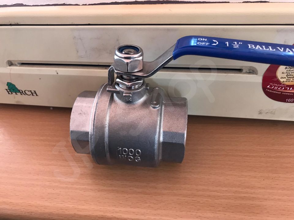 บอลวาล์ว 1.5 นิ้ว สแตนเลส304 NPT