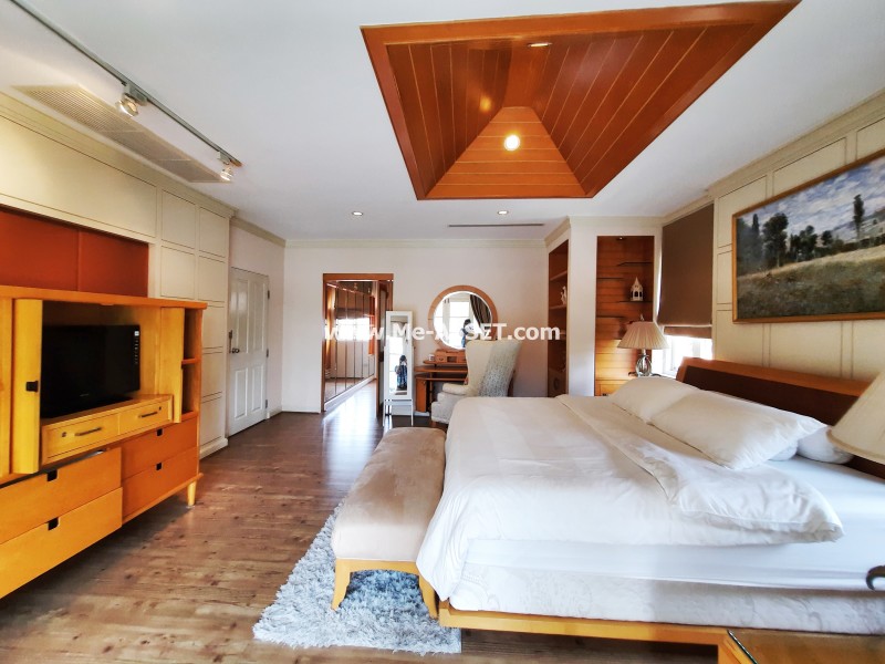 ขายบ้านเดี่ยว ม.นันทวัน วงแหวน-รัตนาธิเบศร์ ถ.ตลิ่งชัน-สุพรรณบุรี ต.เสาธงหิน อ.บางใหญ่ นนทบุรี ต้นโครงการ ตรงข้ามสวนสาธารณะ / พื้นที่ 2 ชั้น 138 ตารางวา