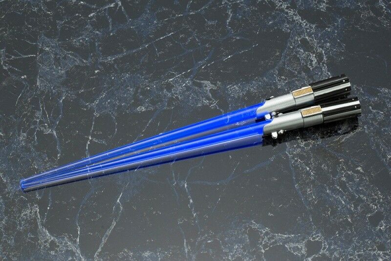 ตะเกียบดาบ LED สีฟ้า Luke Skywalker Light-Up Lightsaber Chopsticks Kotobukiya - Star Wars