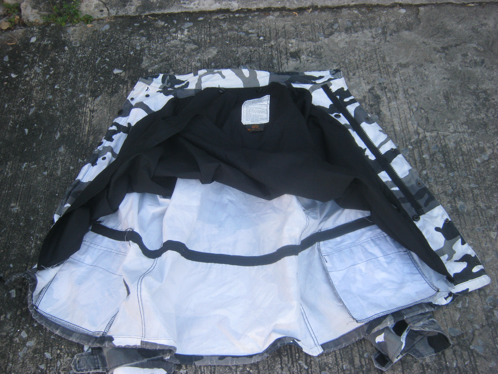 เสื้อ M65 ลายพรางเมือง