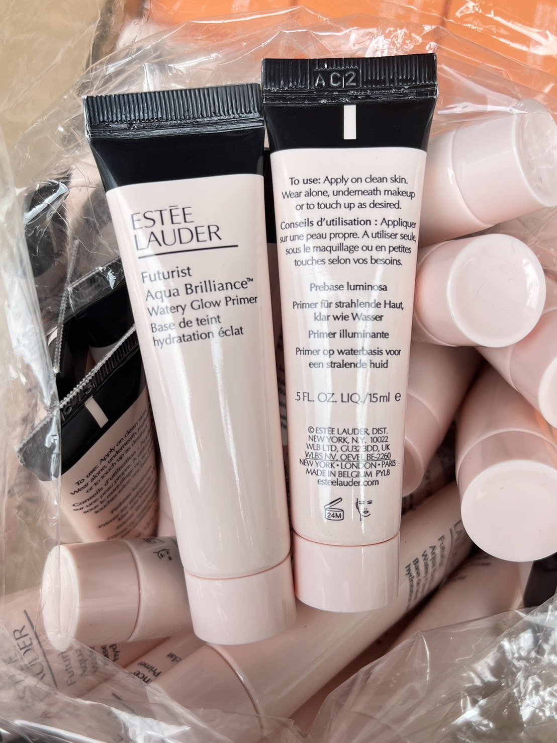 Estee Lauder Futurist Aqua Brilliance Watery Glow Primer 15ml. ไพรเมอร์เนื้อเจลครีม