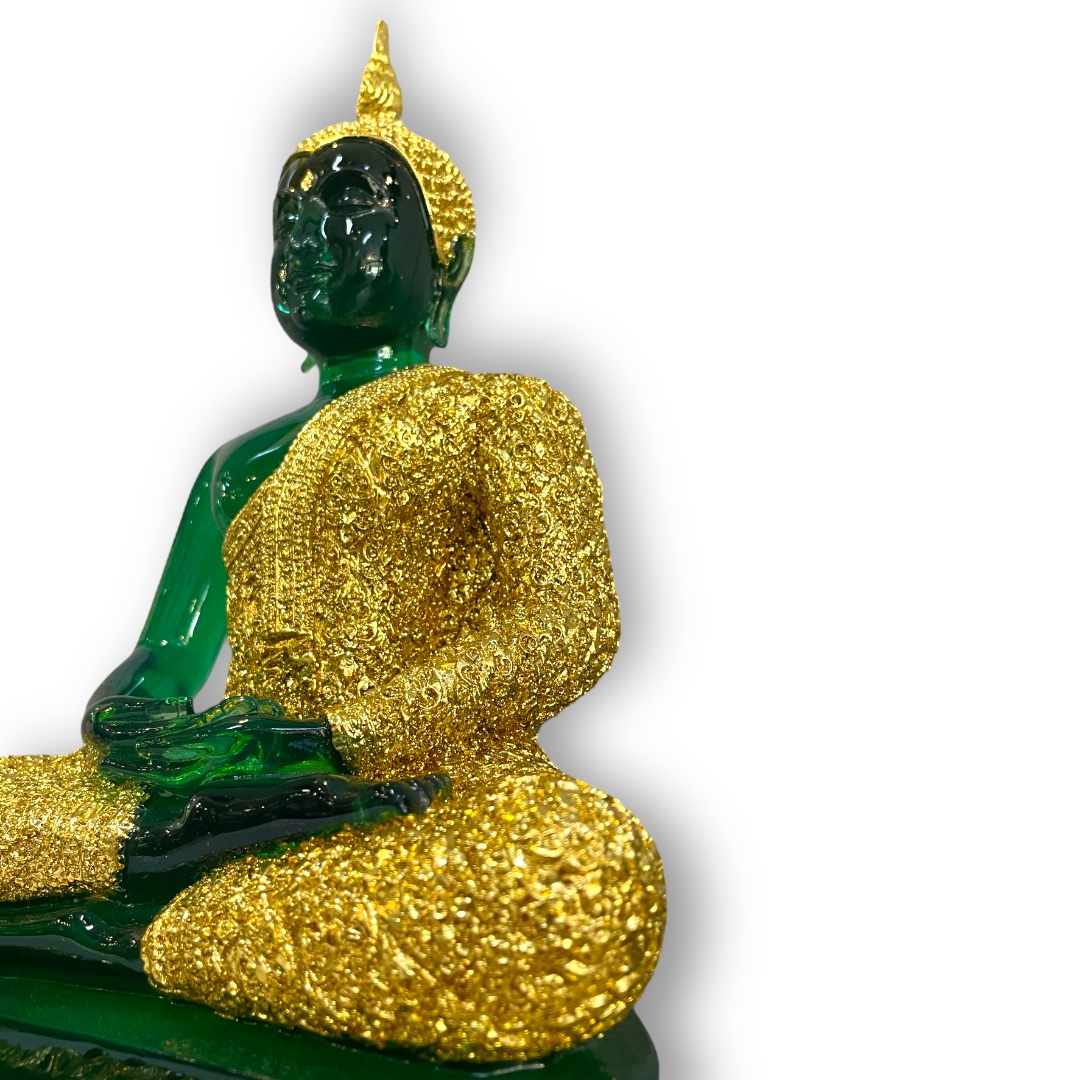 พระแก้วมรกต 9 นิ้ว ฤดูฝน สีเขียวมรกต