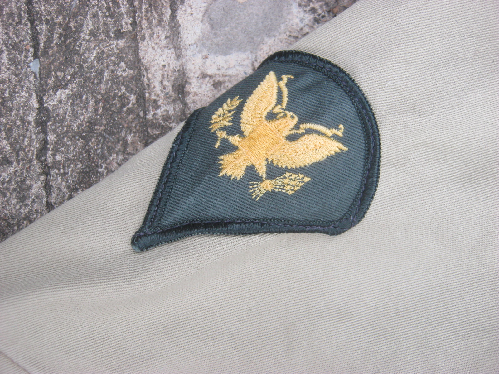 เสื้อทหารสหรัฐ สงครามเวียตนาม สีกากี