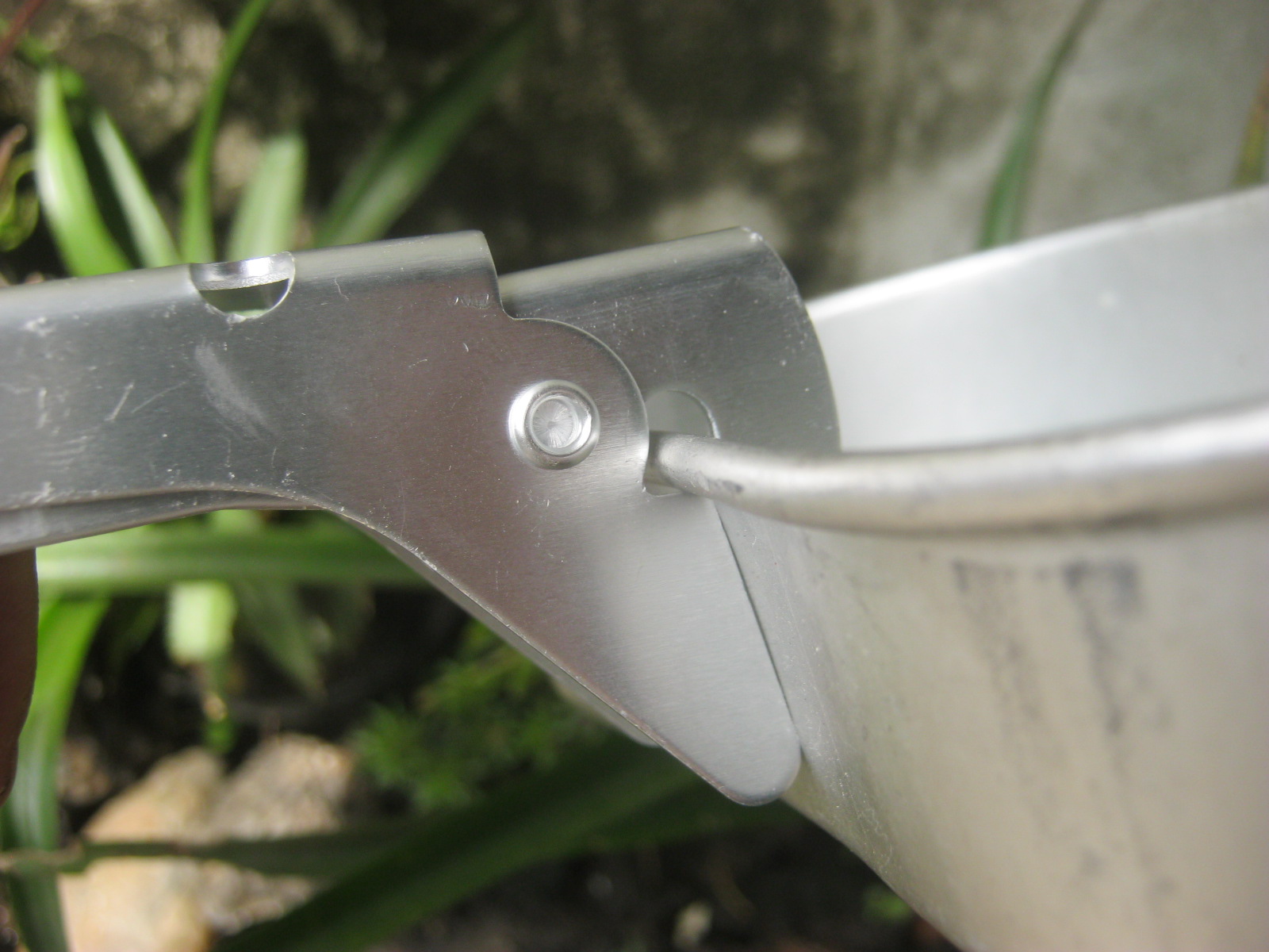 คลิปหนีบยึด กระทะ หม้อ อุปกรณ์แค้มปิ้ง