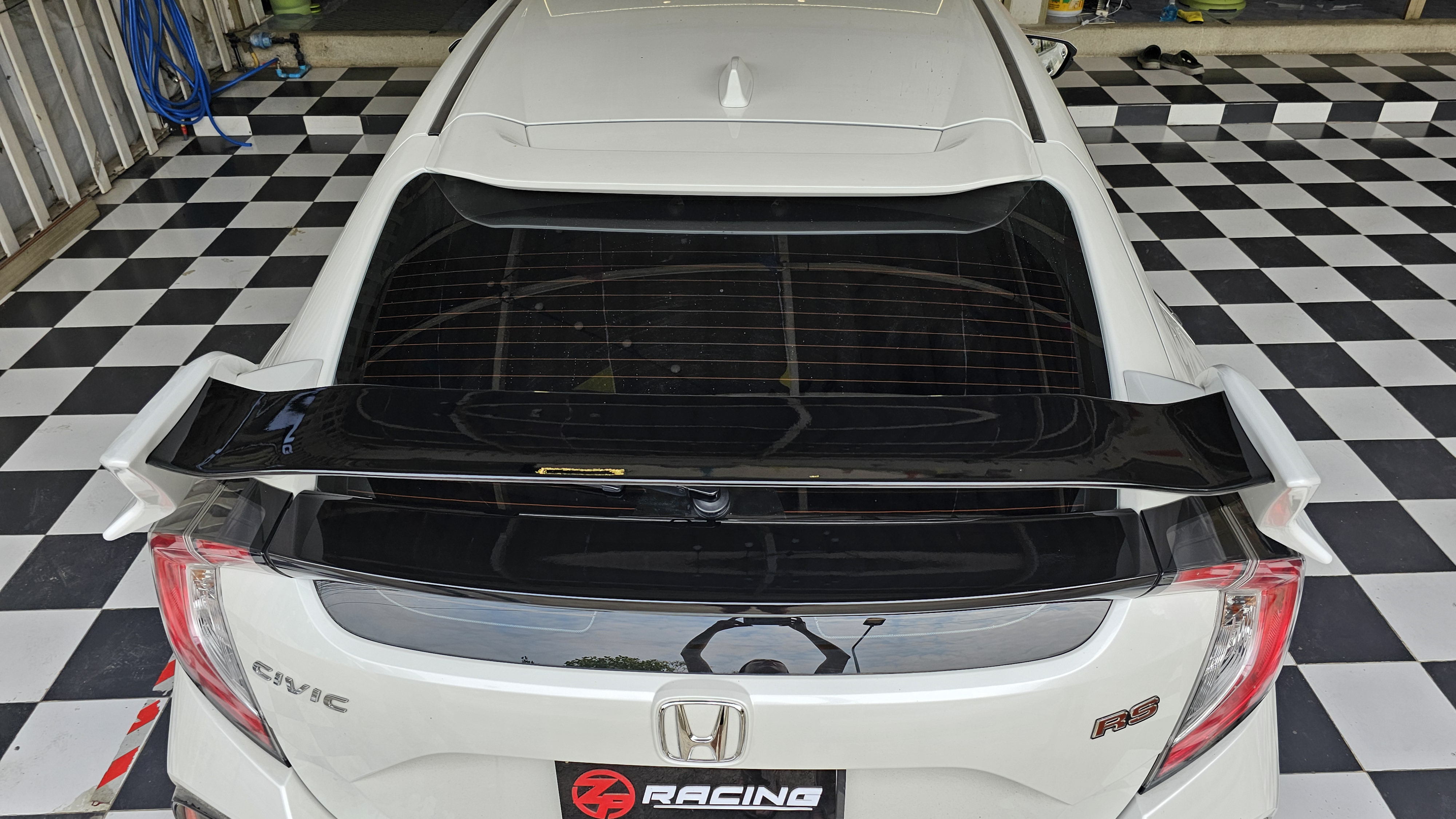 สปอยเลอร์ Spoiler Type R สำหรับ CIVIC Hatchback (FK7) Scale 1:1