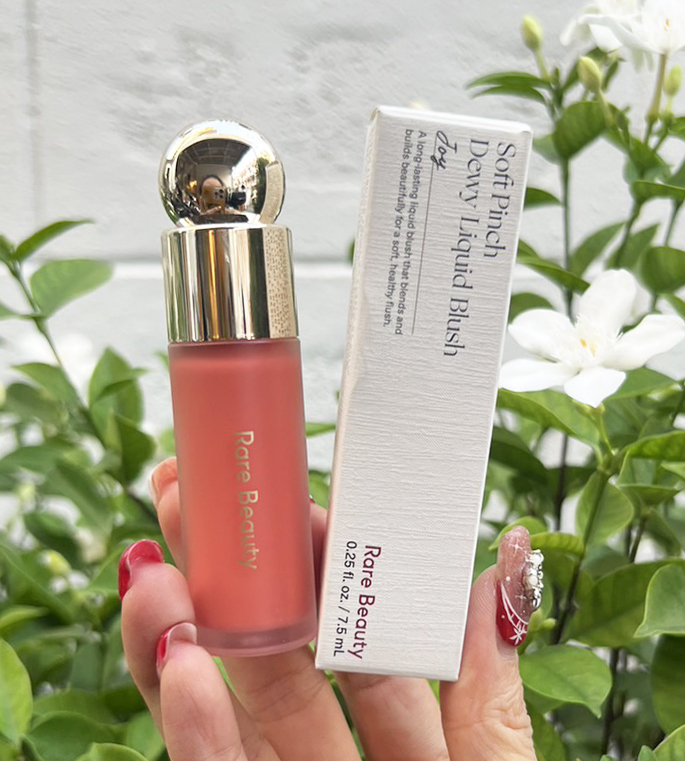 Rare Beauty Soft Pinch Liquid Blush 7.5ml. #Joy บลัชเนื้อลิควิด