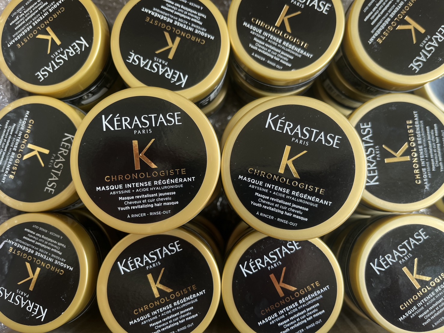 (1กระปุก) Kerastase Chronologiste Masque Intense Regenerant 75ml. มาส์กบำรุงผมล้ำลึกระดับไฮเอนด์ ฟื้นฟูผมแห้งเสีย