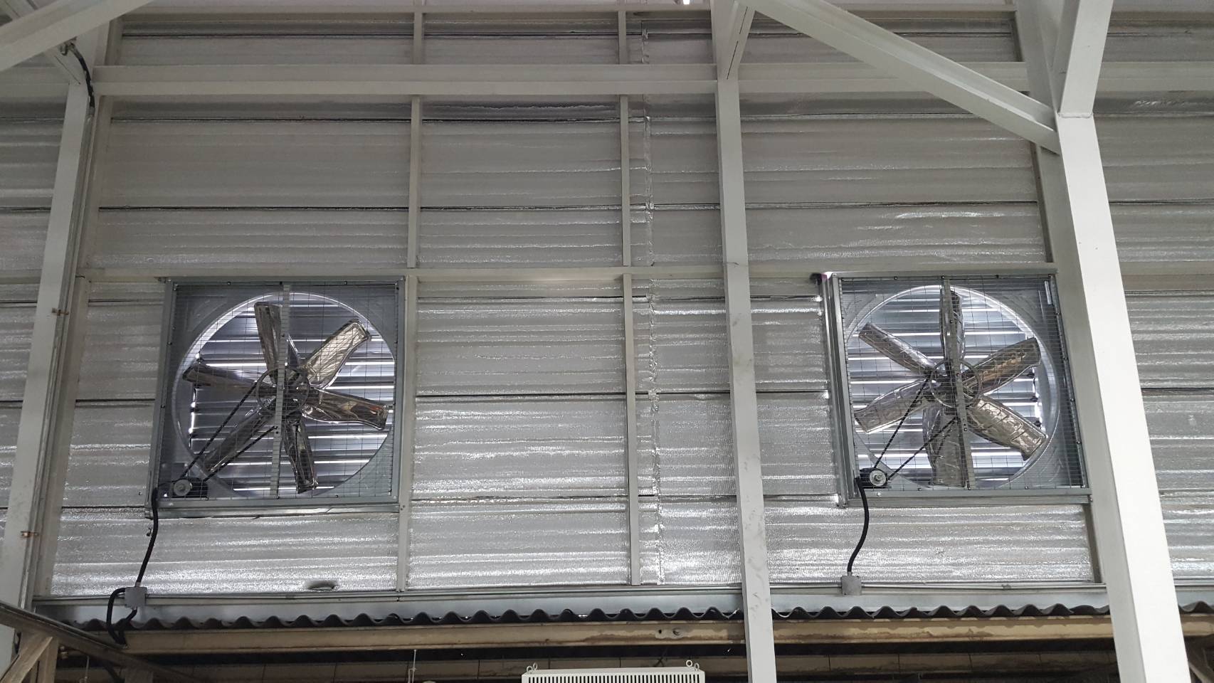 พัดลมระบายอากาศ, พัดลมดูดอากาศ ขนาด 37 นิ้ว SF-37