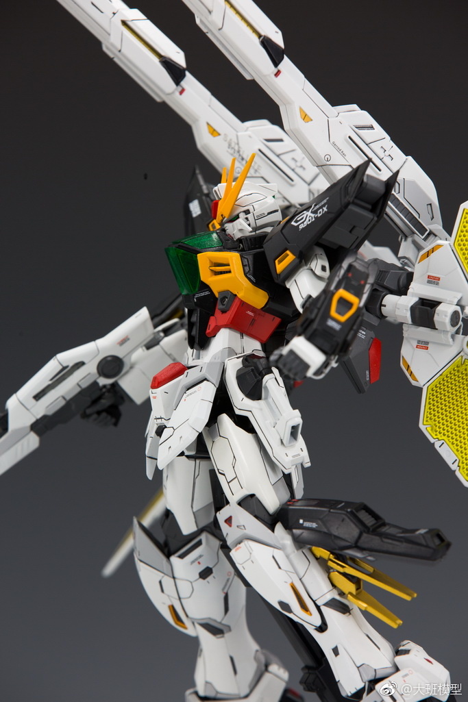 8803 MG 1/100 Gundam Double X [DABAN]
