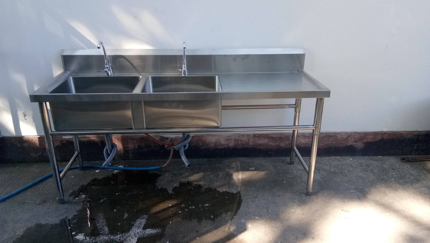 ซิงค์ล้างจานสแตนเลส 2 หลุมมีที่พักจานขวา รุ่น：WSCD-186080R