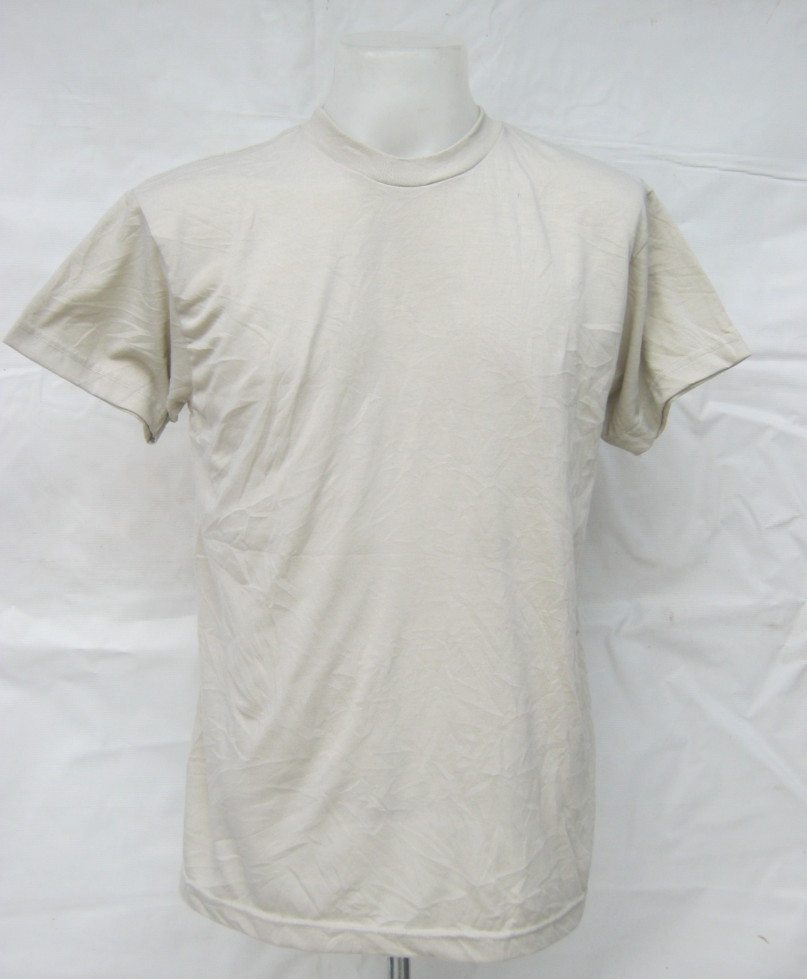 เสื้อยืด กองทัพสหรัฐ สีครีม