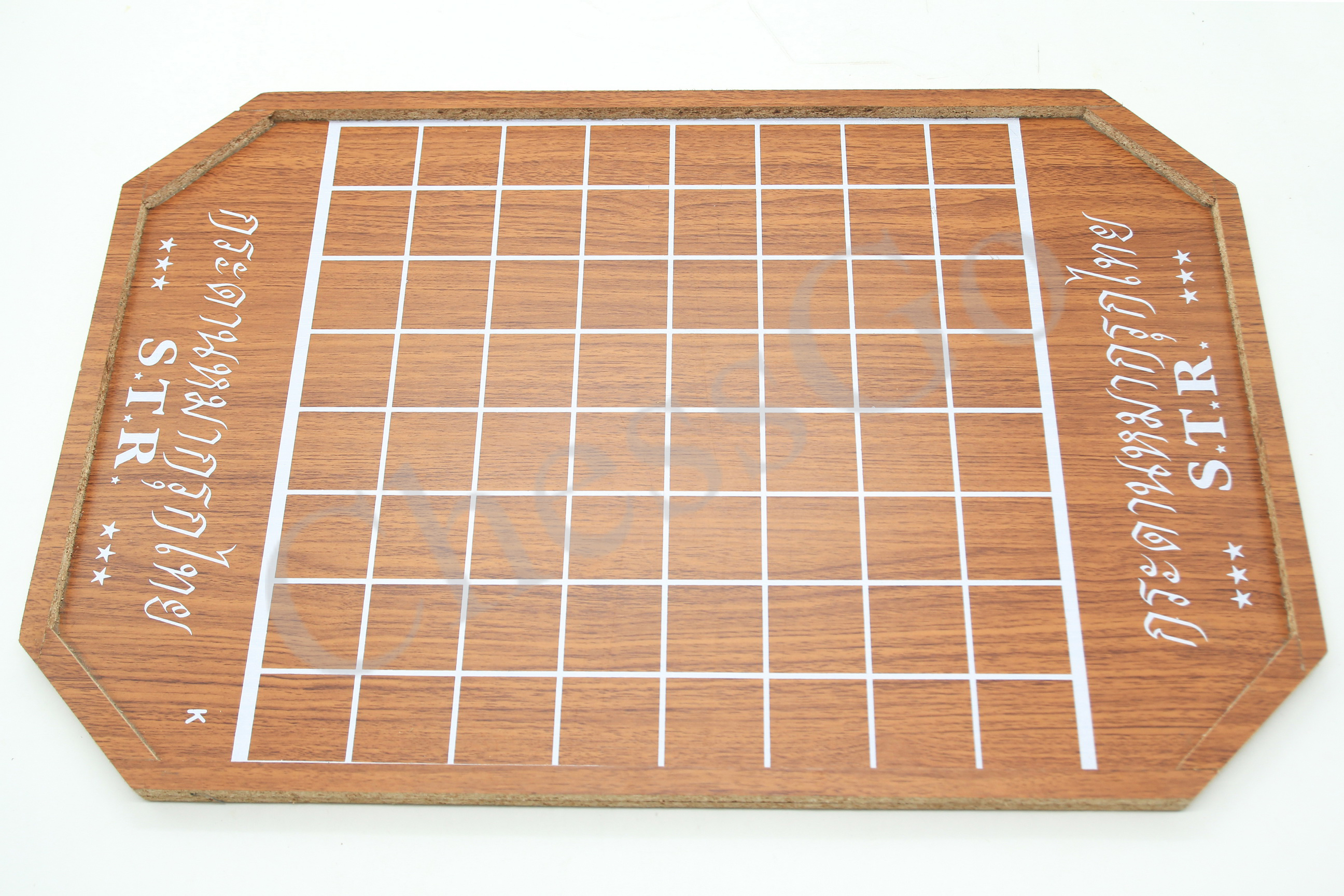 ชุดหมากรุกไทย(กระดานไม้อัด+ตัวไม้รุ่นปกติ)