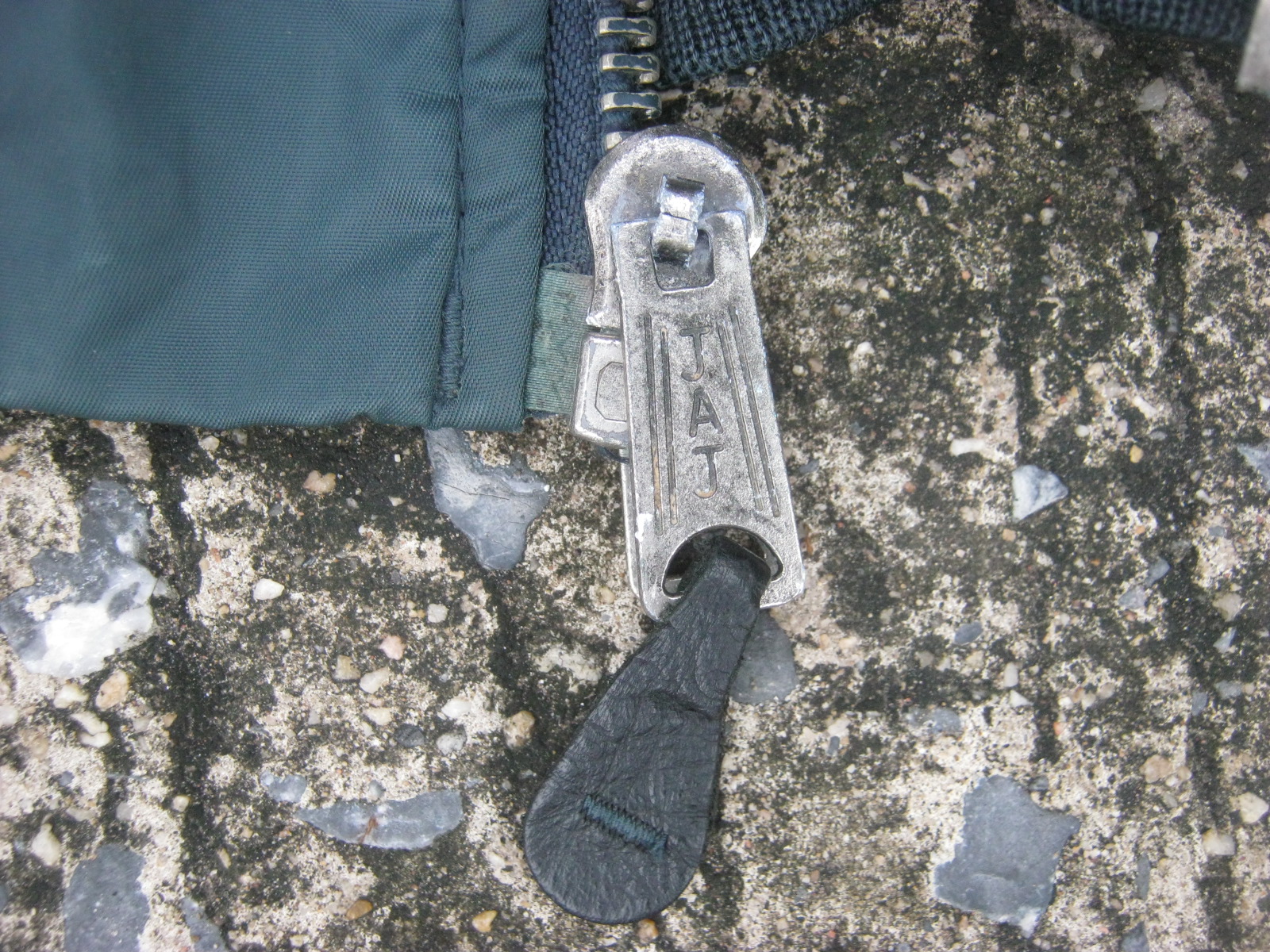 MA1 เสื้อนักบิน เชิงพานิชย์