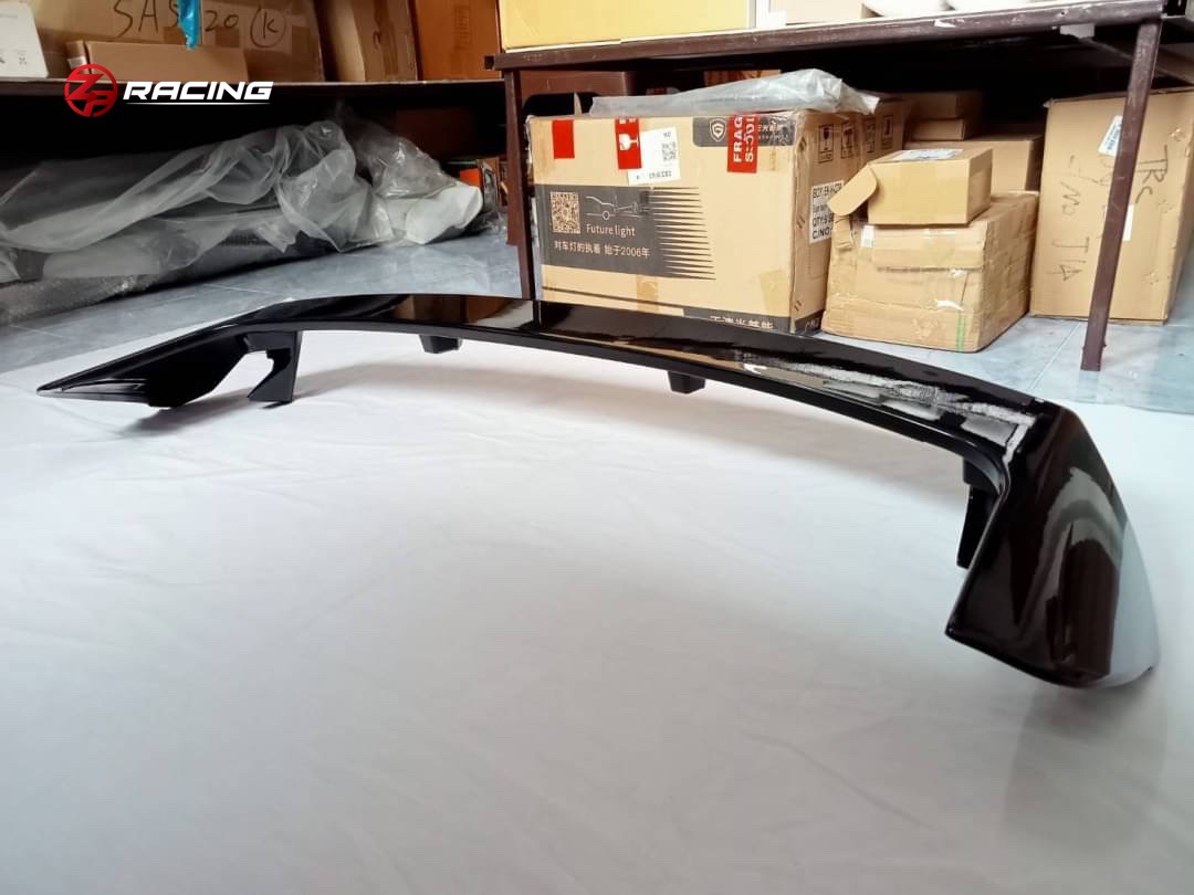 สปอยเลอร์หลัง Honda HR-V e:HEV รุ่น Mugen V.1 (Wing Spoiler)