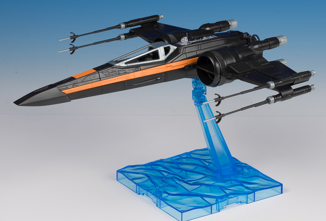 1/72 Poe's Boosted X-Wing Fighter BANDAI - Star Wars